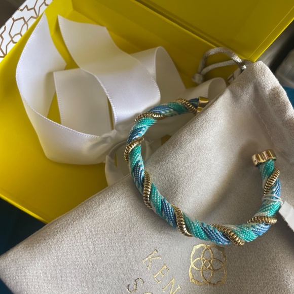 NWT Kendra Scott Masie Gold Full Cuff Bracelet in Turquoise Mix - Picture 2 of 3